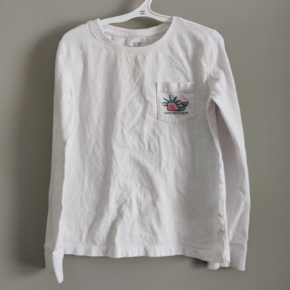 Vineyard Vines NYC Statue of Liberty Whale White Crew Long Sleeve Size Small - Picture 2 of 7